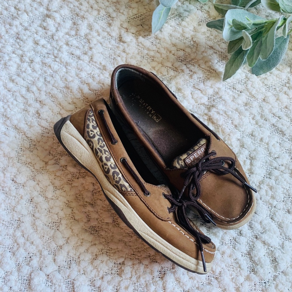 SOLD! •Sperrys•